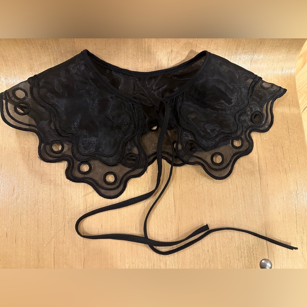 Organza Ruffle Cut Out Collar with Tie Closure